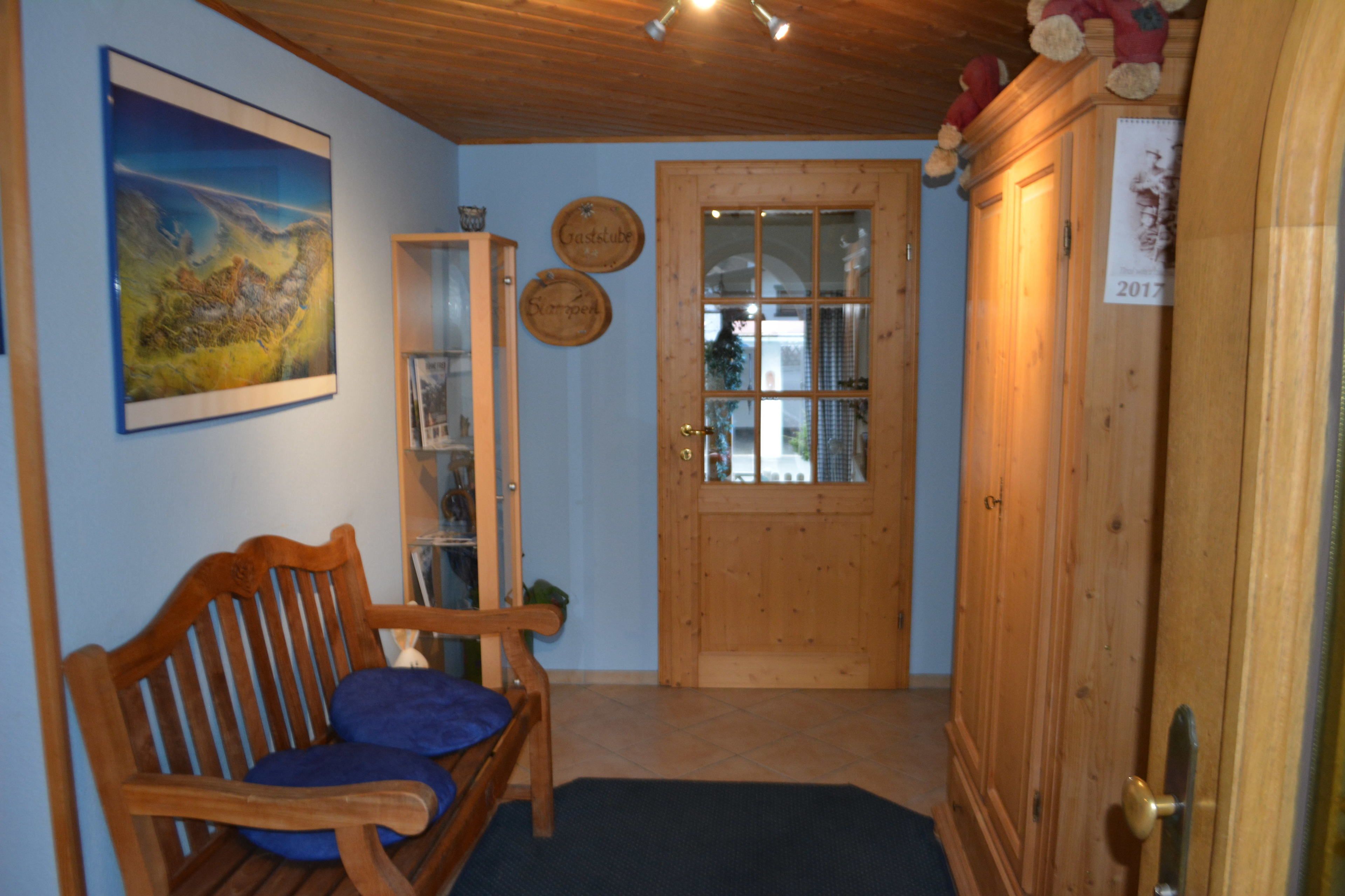 Pintu masuk interior