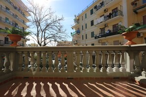 Property grounds - VILLA ROSA - Apartment n. 4 "DALIA" (4 beds) (Napoli)