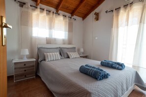 2 bedrooms, in-room safe, iron/ironing board, WiFi