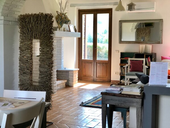 Interior - Desiderio, luxury home with pool AC, WIFI and cook school - A Fontanaro Property (Paciano)