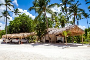 Property grounds - Los Corales Village - Your private paradise - 3BR second floor - LT#A3 (Bávaro)