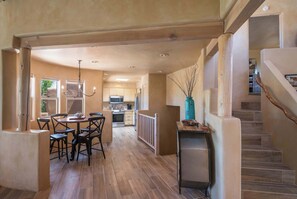 تناول الطعام