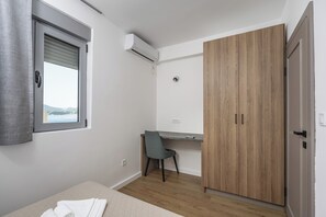 2 bedrooms, iron/ironing board, WiFi, bed sheets - MyPrzno - Two Bedroom Apartment with Sea View 5 (Przno, Budva)