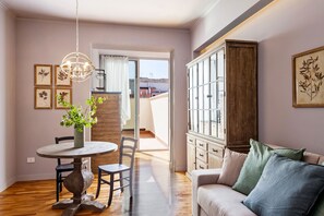 Appartement, terrasse | Coin séjour