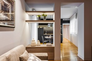 Apartment, Mehrere Betten | Individuell dekoriert, individuell eingerichtet, schallisolierte Zimmer