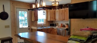 WARRENSBURG LOG CABIN