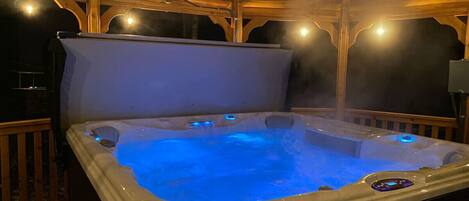 Bañera de hidromasaje exterior