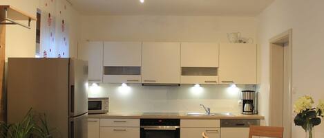 Fridge, microwave, oven, dishwasher