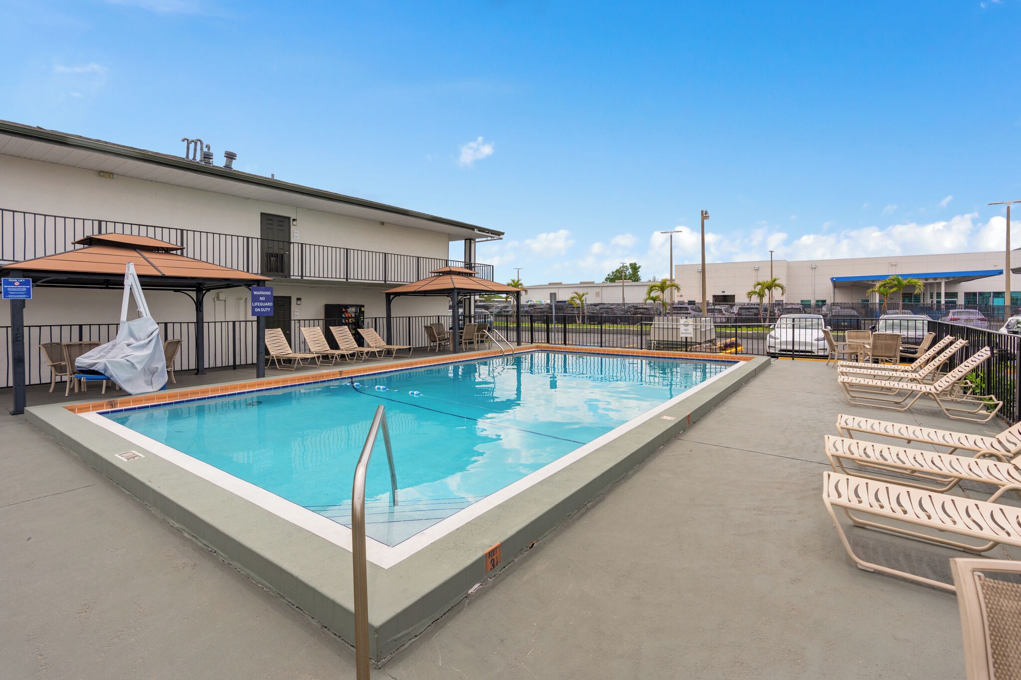 Photo - Baymont by Wyndham Orlando Downtown