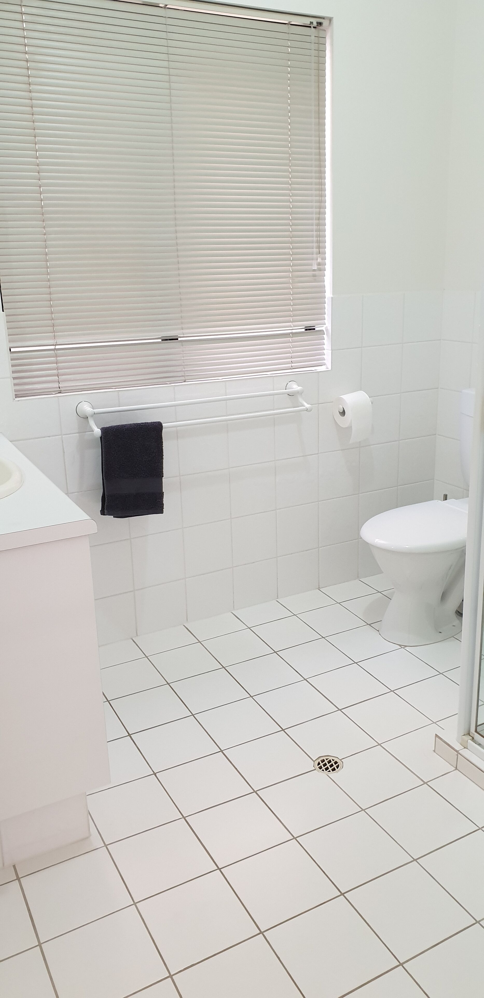 South Shores Pt Hughes — image 14