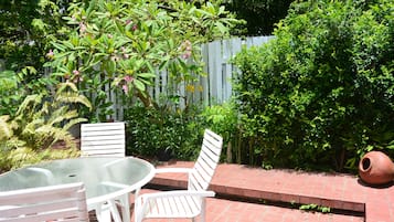 Business Studio, Multiple Beds, Private Pool, Garden View | Terrace/patio