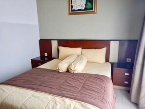 Basic Villa, 1 Queen Bed | Iron/ironing board - Casuarina Lodge (Bachok)