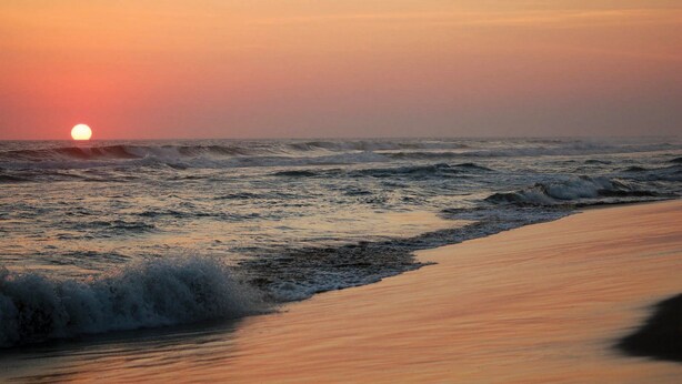 Beach - Casuarina Lodge (Bachok)