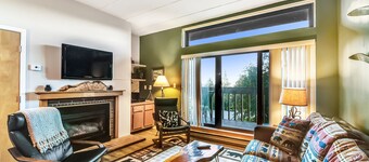 Pinnacle A5 Condo | Pool, Hot Tub | Golf Nearby