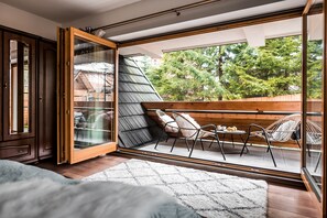 Terrace/patio - Beautiful apartment, fireplace, 2 verandas with mountain view and playground (Zakopane)