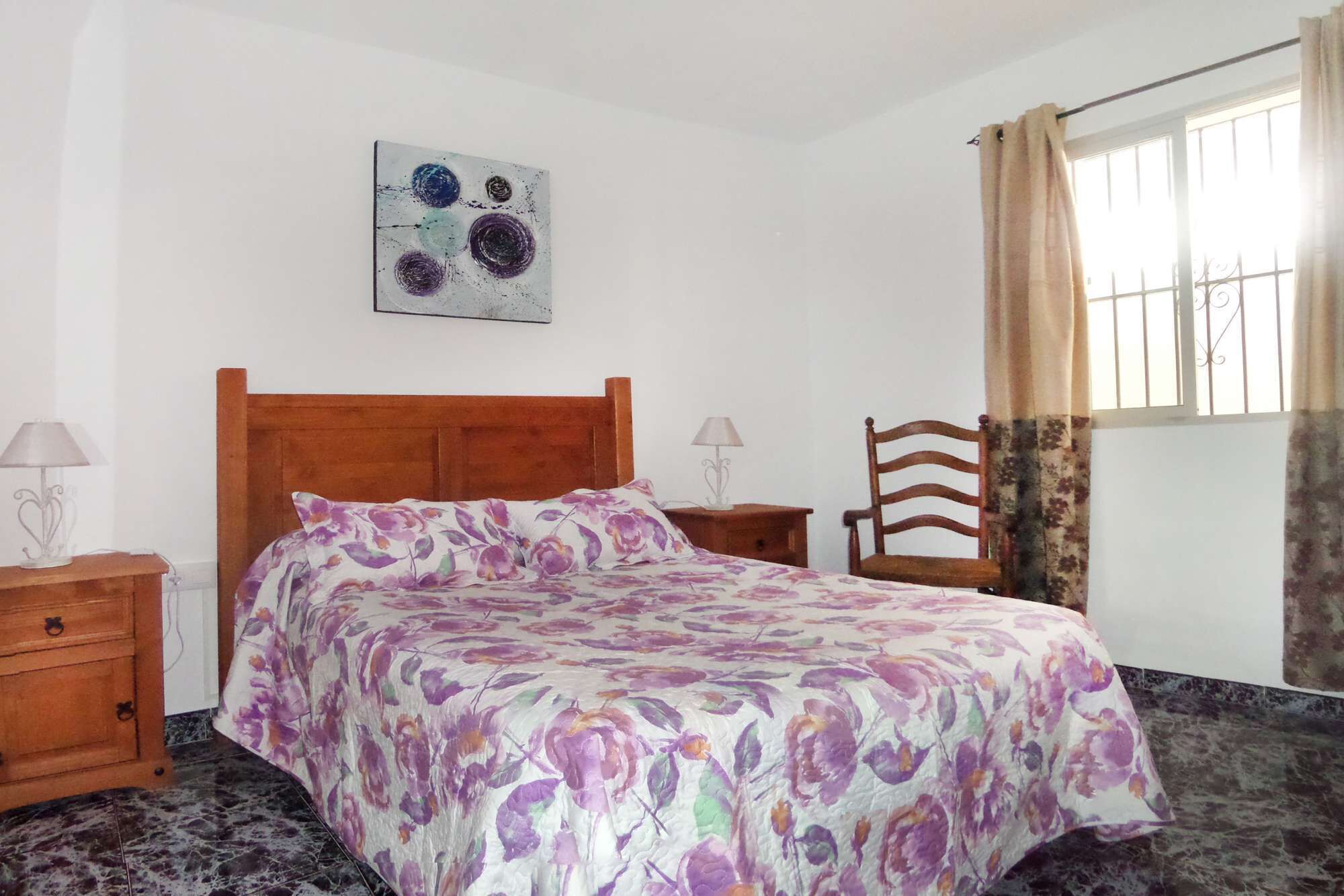 4 slaapkamers, een strijkplank/strijkijzer, wifi, beddengoed