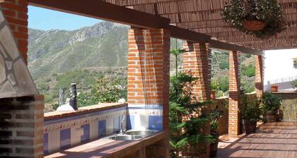 Gorgeous Nature Cortijo Luque