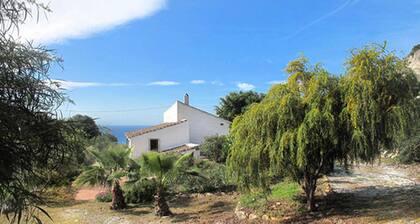 Gorgeous Andalusian house in a protected Nature Reserve