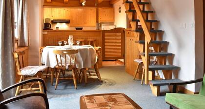 Studio Mezzanine pour 5, Proche Pistes et Commerces, Méribel