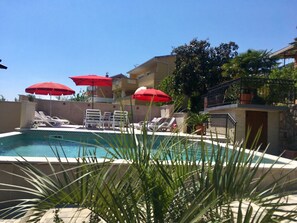 Alberca al aire libre