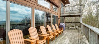 Sky Ridge - 1901 Mountainside Road
Sky Ridge - Stunning Mountain Top Views, Hot Tub