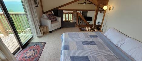 4 عدّة غرف نوم وواي فاي مجانًا وملاءات أسرّة