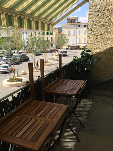 Centre historique, avec balcon