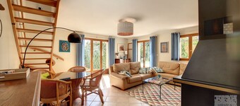 PRETTY VILLA 8 BEDS WITH SWIMMING POOL