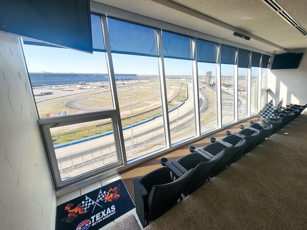 Interior - Race-Themed Luxury 7th Floor Texas Motor Speedway Condo - Right on the track! (Fort Worth)
