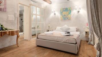 3 chambres, coffres-forts dans les chambres, bureau