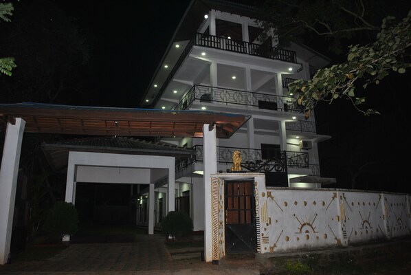 Front of property – evening/night