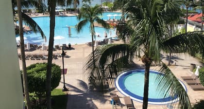 Harbourside at Atlantis - 2 Schlafzimmer Lockoff Atlantis Pässe inklusive.  Schlaf 8