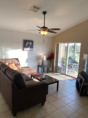 Smart-TV, Tischfußball