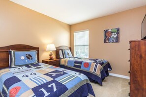 4 bedrooms, iron/ironing board, travel cot, free WiFi