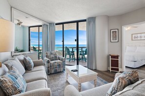 Televisión y reproductor de DVD 