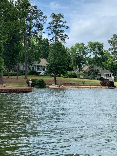 Marina Cottage @ Reynolds On Lake Oconee inside & near Ritz Carlton