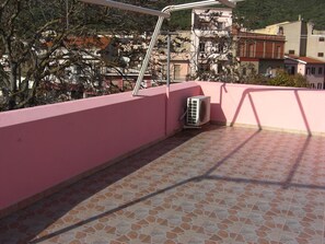 Enceinte de lâhĂ©bergement