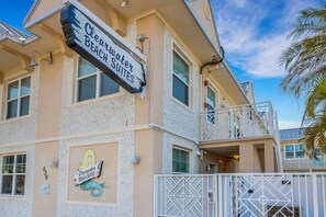 Exterior - Cute beach condo with heated pool, steps to the sand! (Clearwater)