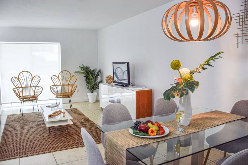 Key Biscayne Apartment