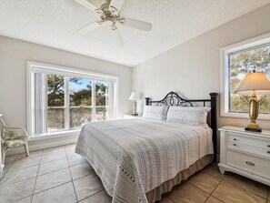 2 Schlafzimmer, Bügeleisen/Bügelbrett, Internetzugang, Bettwäsche