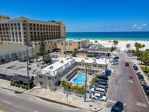Exterior - 🌴 Ground Floor Condo @ Clearwater Beach Suites | Steps to Sand • Heated Pool ➠ CBS 102 (Clearwater)