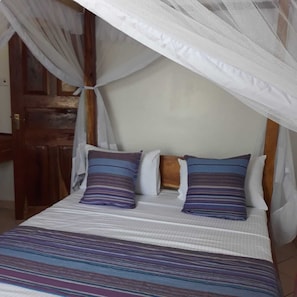 2 soverom, safe på rommet, lydisolert og strykejern/-brett