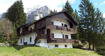 Attic room in San Vito di Cadore