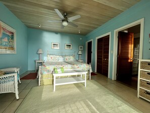 2 عدّة غرف نوم ومكتب ومكواة/لوح كي وواي فاي مجانًا