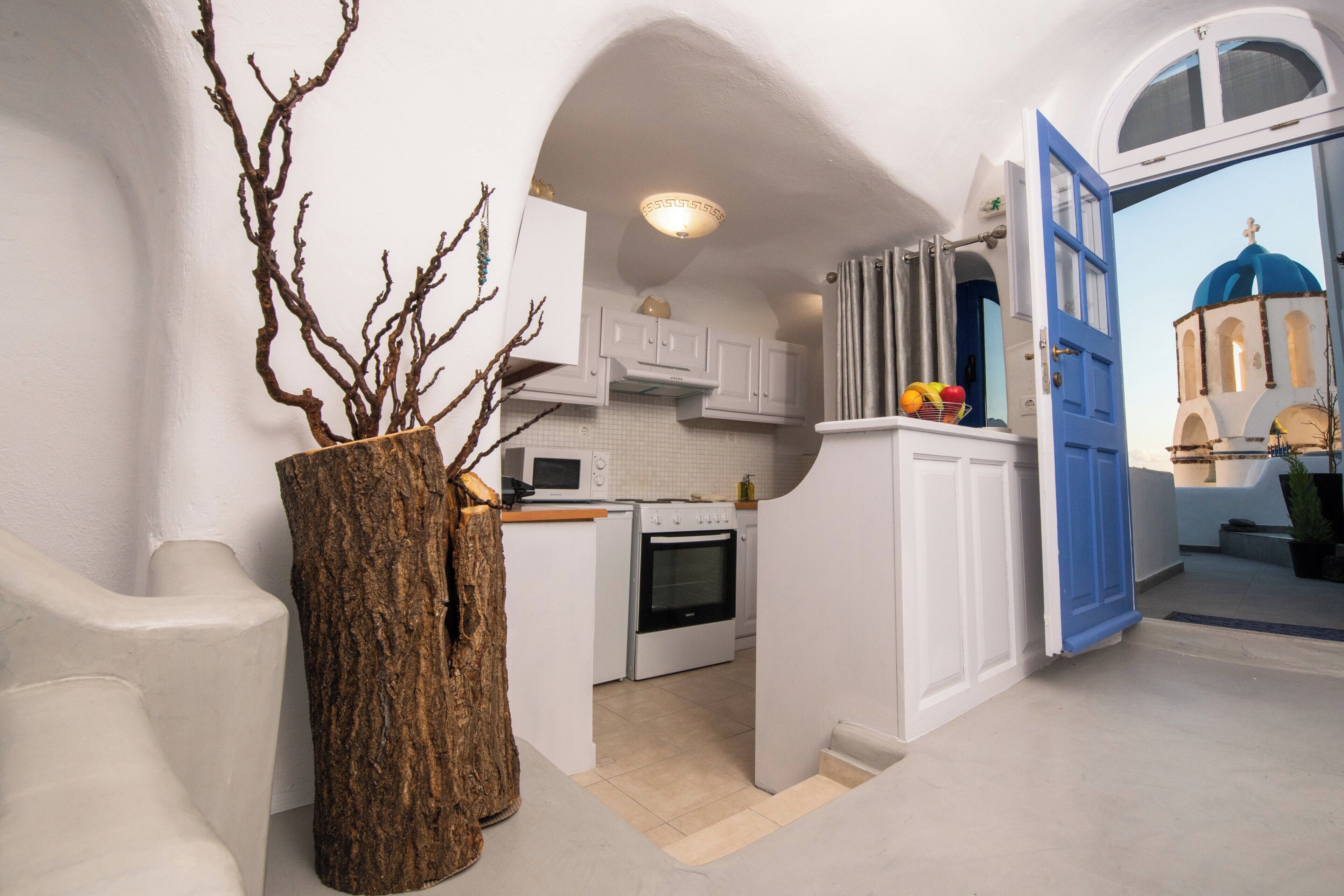 Microwave, coffee/tea maker, toaster, cookware/dishes/utensils