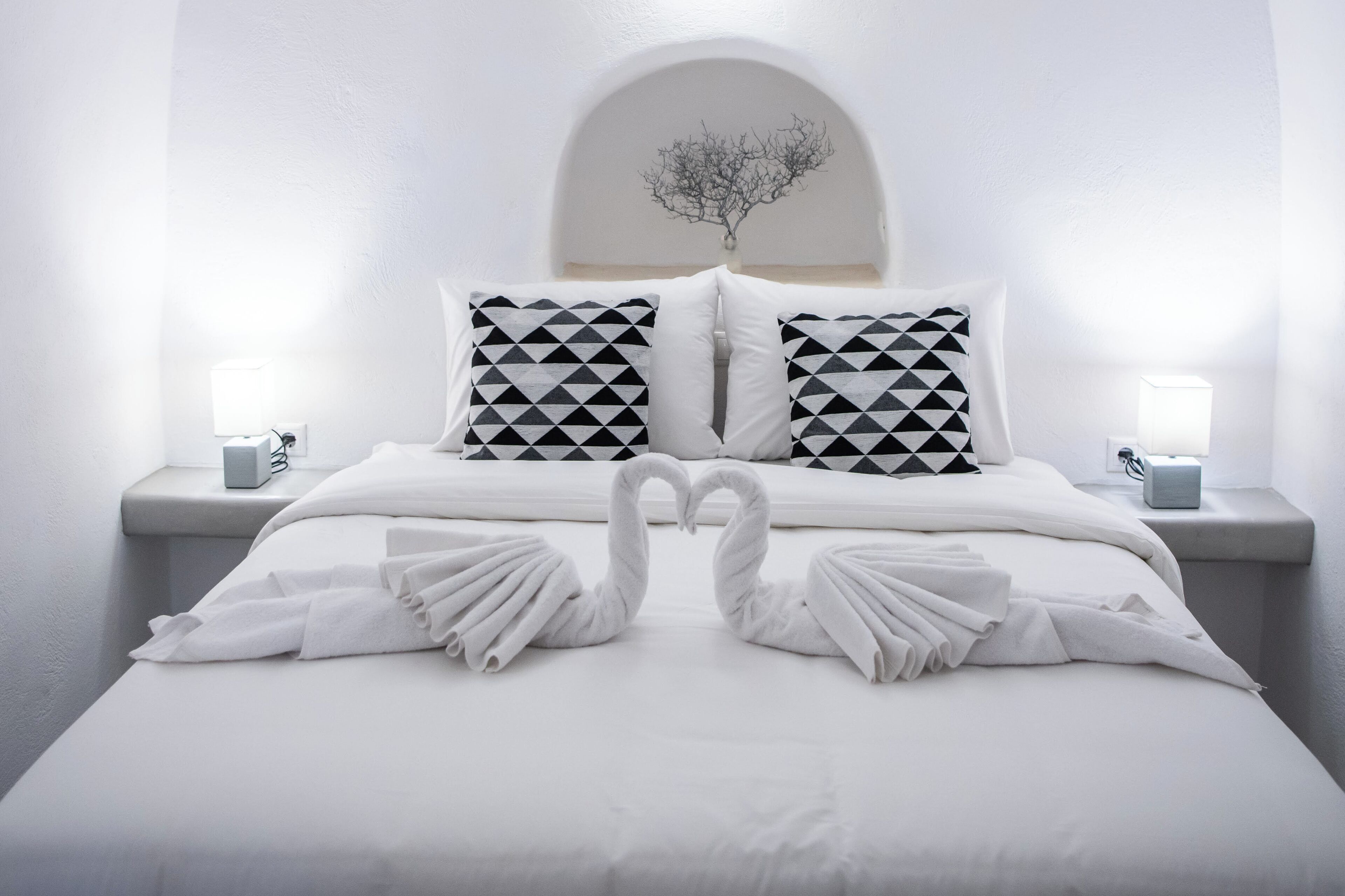 3 slaapkamers, een strijkplank/strijkijzer, gratis wifi, beddengoed