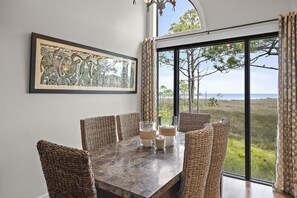 Dining - Bay Views- Heron Walk Sandestin®, Golf Cart, Beach, Pool (Miramar Beach)