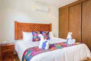 1 bedroom, in-room safe, iron/ironing board, free WiFi