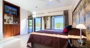 5 bedrooms, iron/ironing board, free WiFi, bed sheets