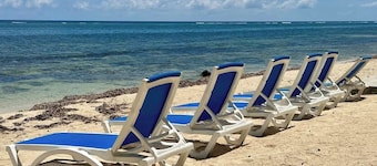 Splendida vista sui Caraibi - 10 posti letto - East End Paradise Villa # 1 di CaymanVacation